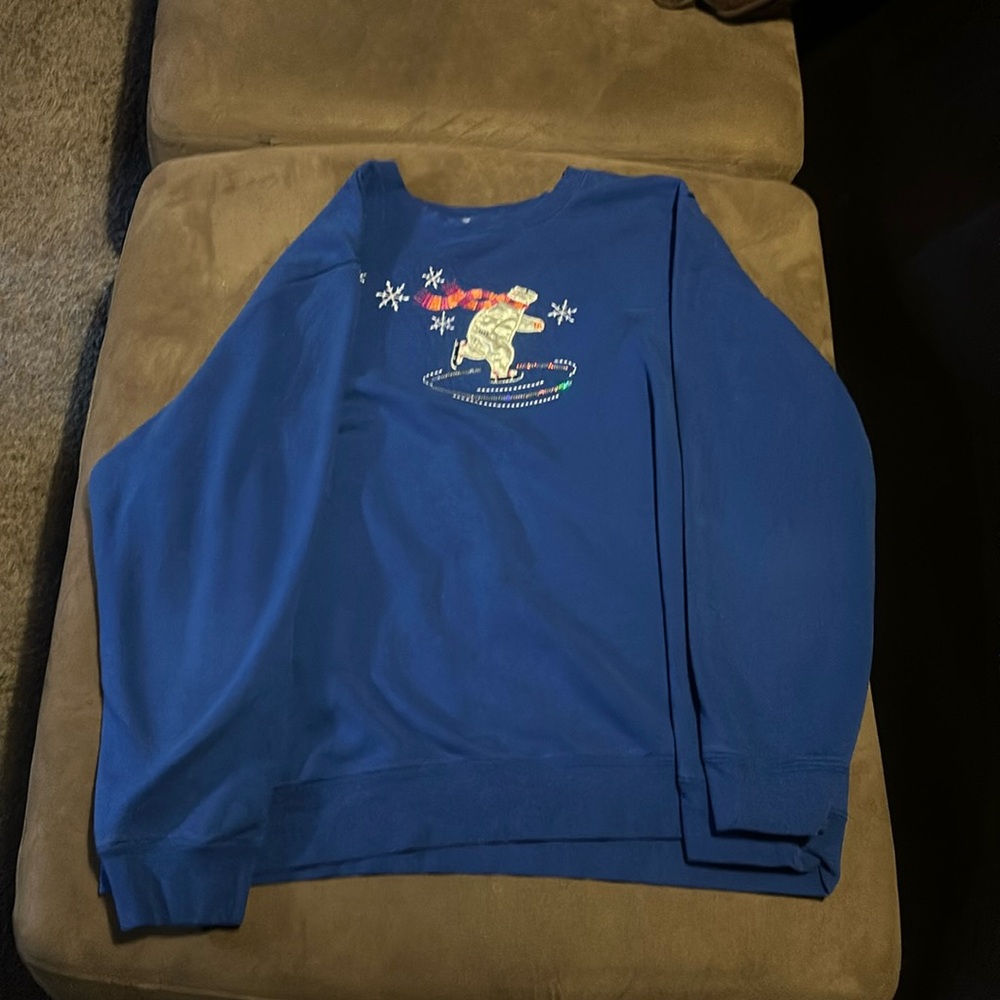Vintage 1990s Embroidered Graphic women’s Size Crewneck. (No size tag)